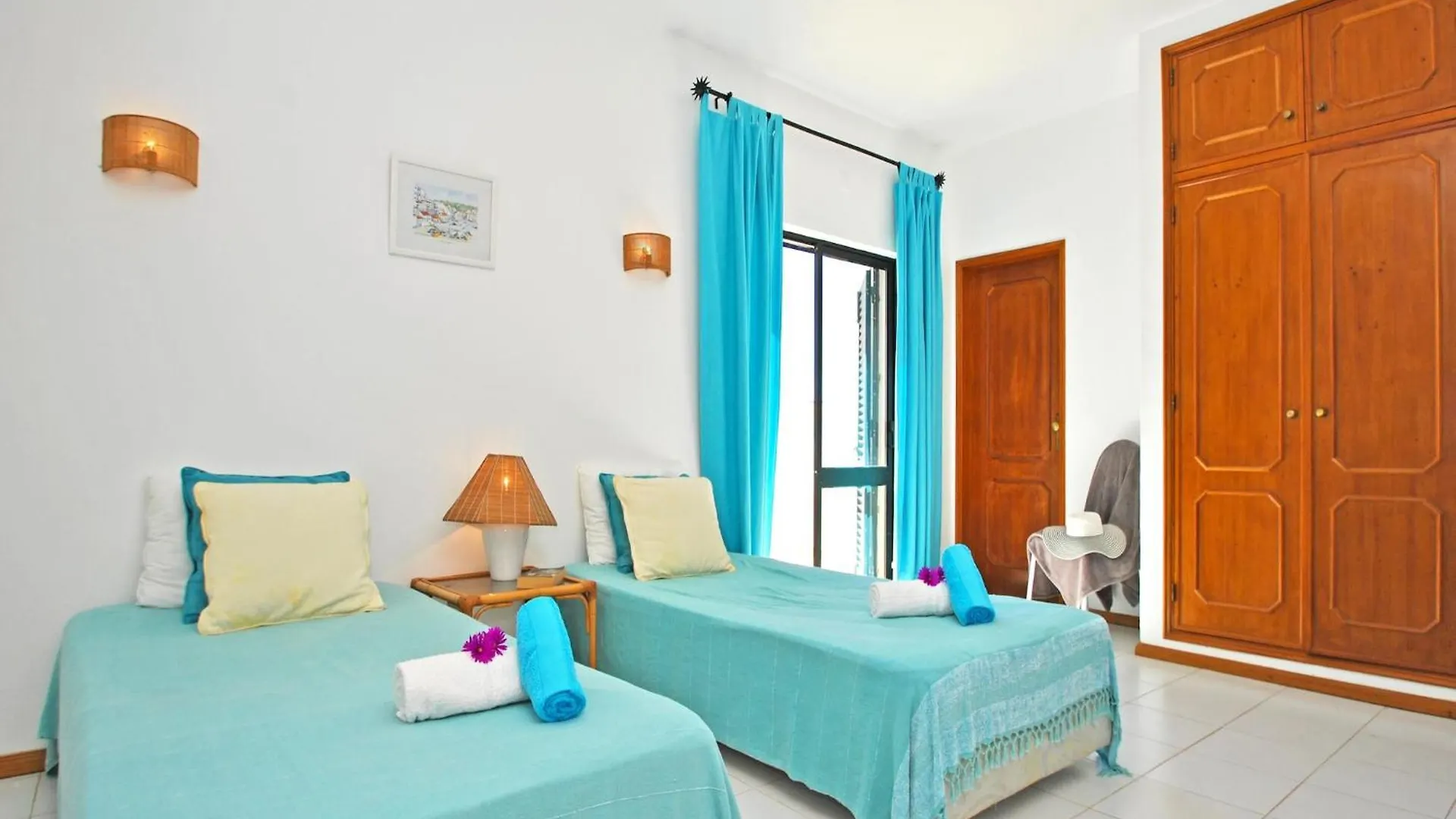 Villa With Private Pool Albufeira