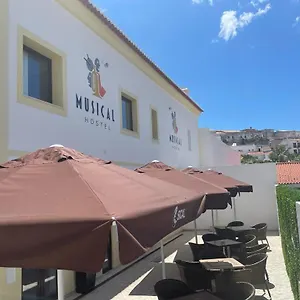 Musical Ostello